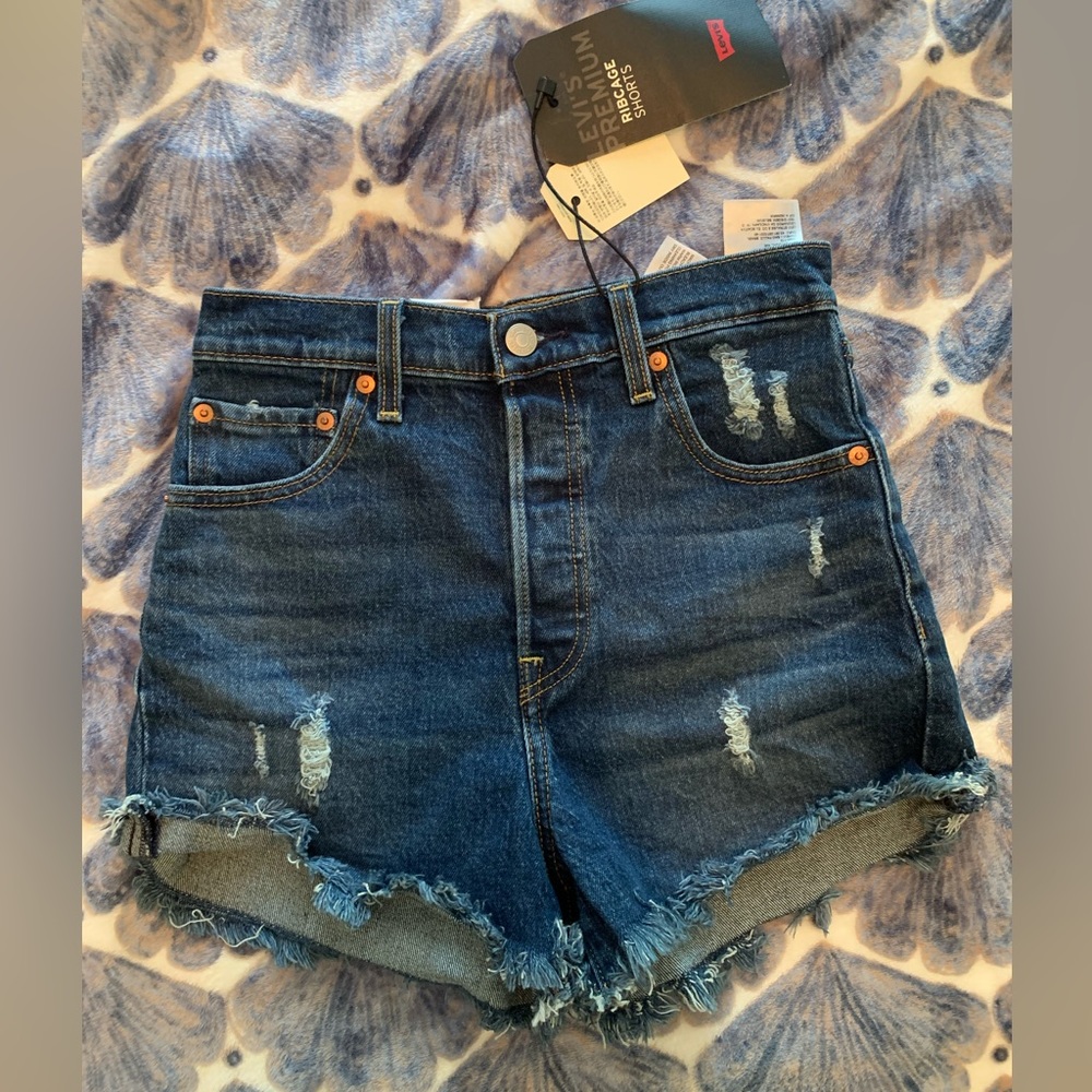 levi’s shorts
